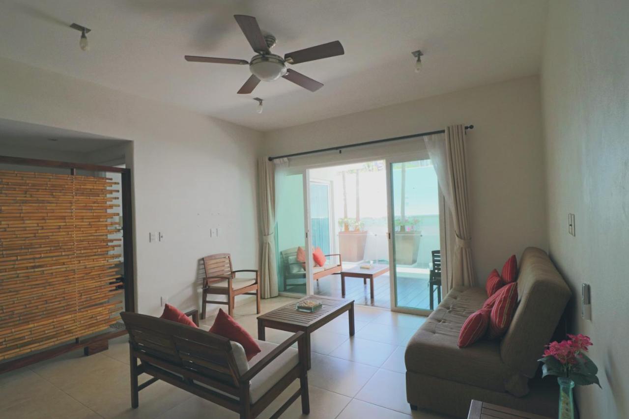 Lydmar Boutique Hotel Zihuatanejo Exterior photo
