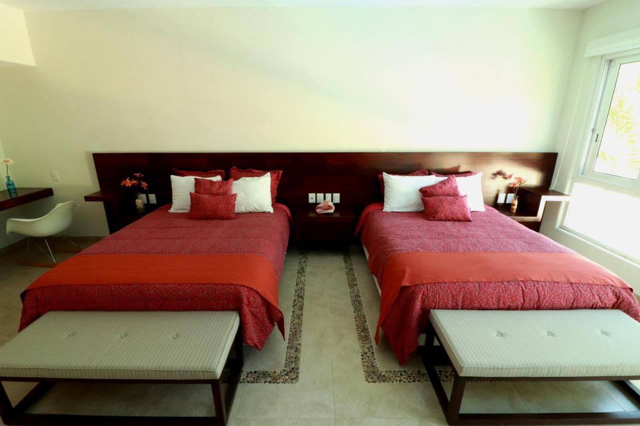Lydmar Boutique Hotel Zihuatanejo Exterior photo