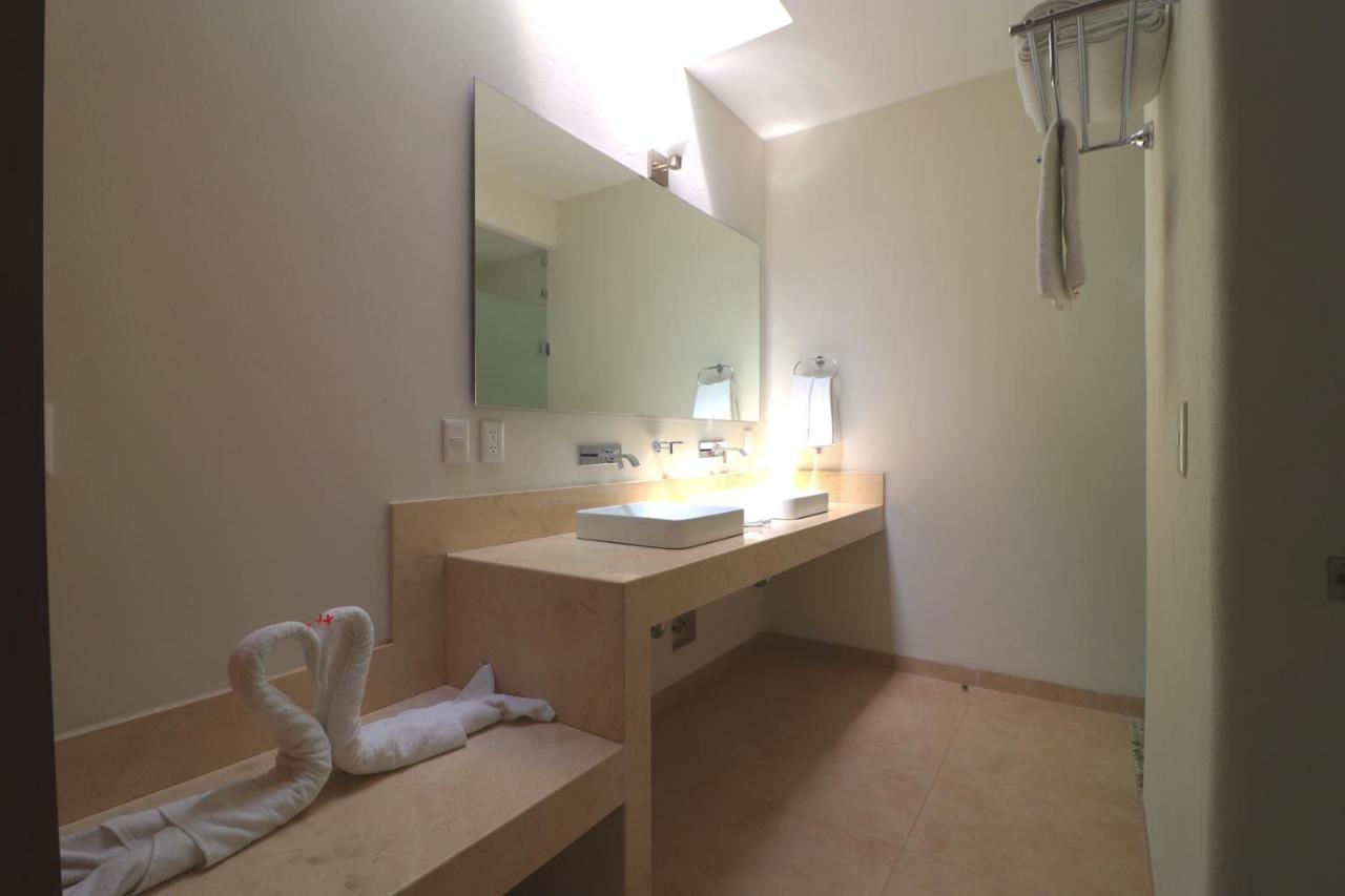 Lydmar Boutique Hotel Zihuatanejo Exterior photo